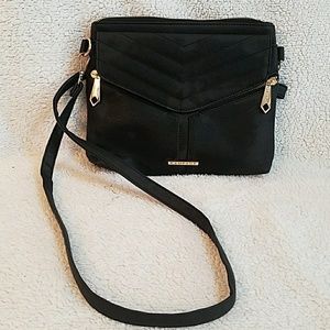 Crossbody purse